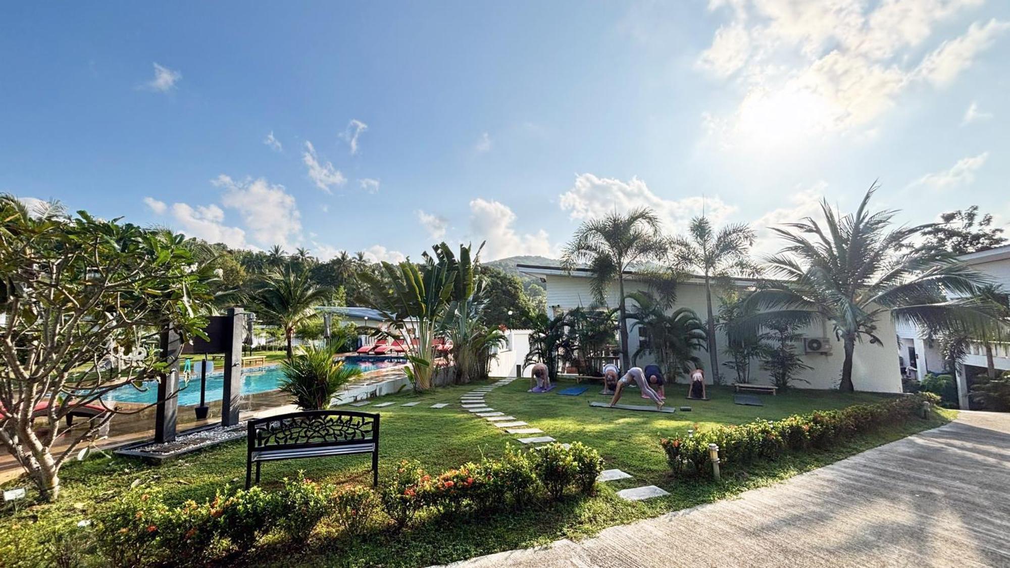 Naiwok Hills Resort Пханган Экстерьер фото